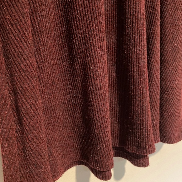 Burgundy ribbed sweater dress - Picture 2 of 4
